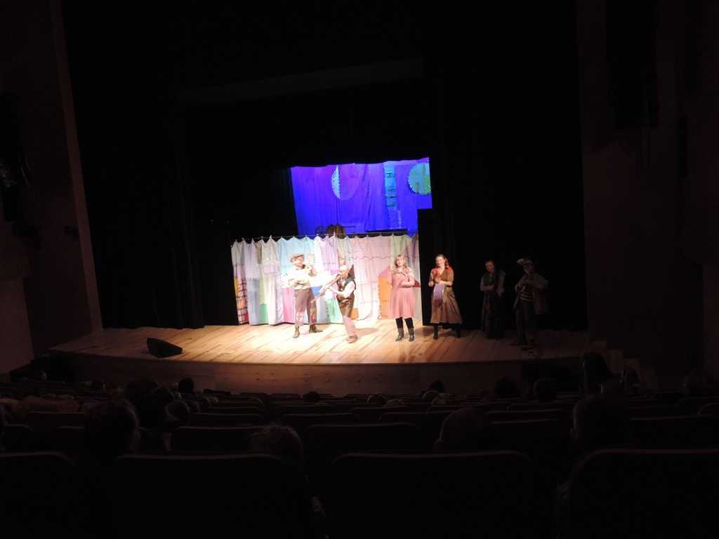 teatrszewc201412.jpg