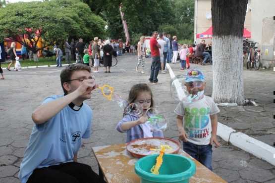 dzie_dziecka_dla_dzieci_z_domu_dziecka_2014_20140602_1218399185.jpg