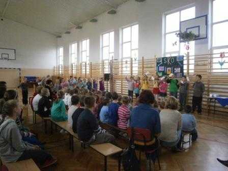 apel2012h.jpg