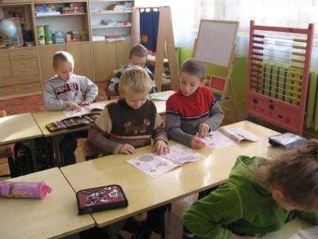 pokoloruj.jpg